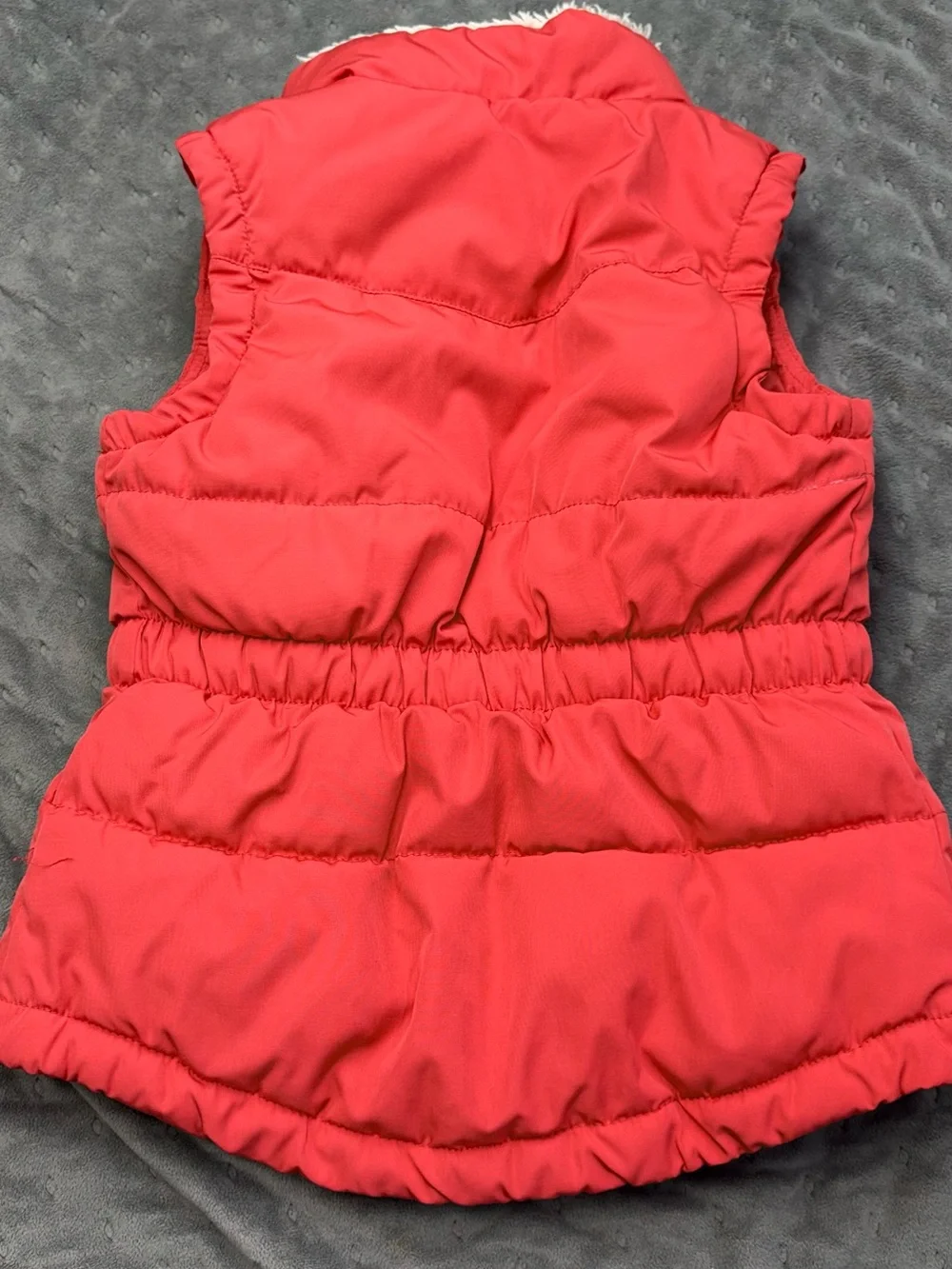 H&M Coral Quilted Sleeveless Puffer Vest with Faux Shearling Trim